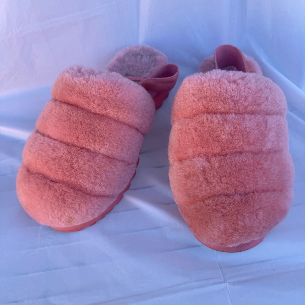 UGG Fluffy Slide Slippers Pink Women's Size 6 Cozy Comfort Warm